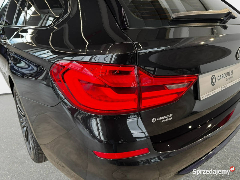 BMW 518 d Touring Advantage 150 automat 20182019 nieuszkodzony Myślenice
