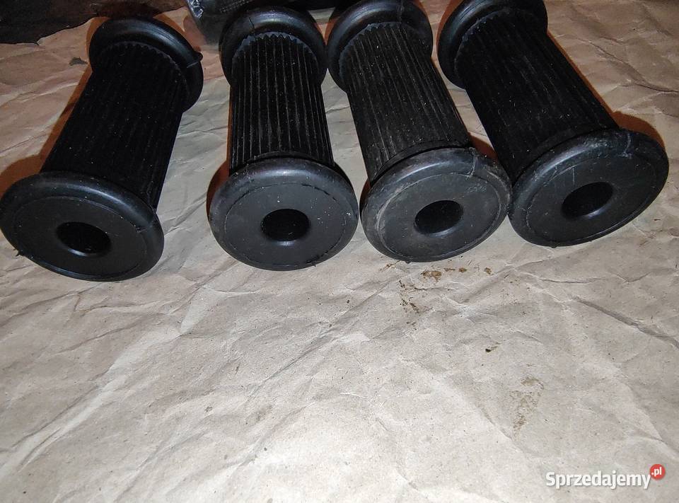 Gumy podnóżek kierowcy i pasażera Ural M62 M63 Podnóżki i stopki