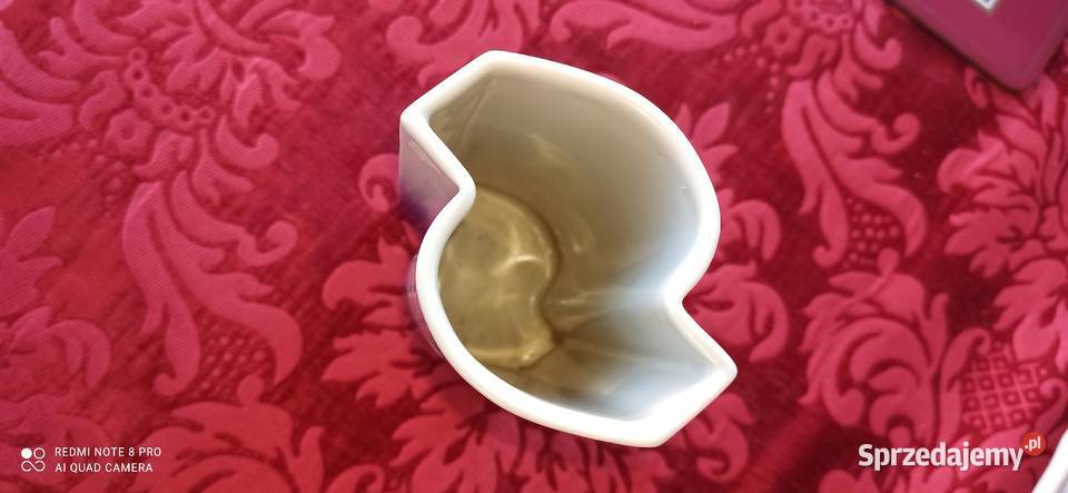 Wazon ręcznie zdobiony kwitami Data na spodzie Gdańsk sprzedam