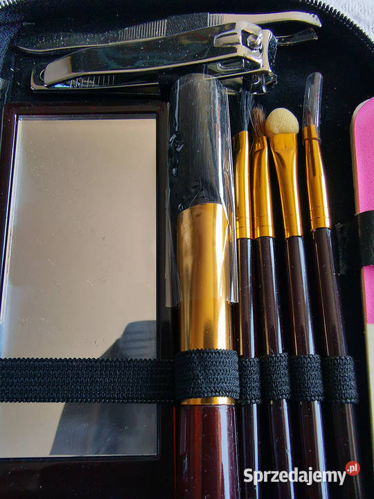 Zestaw kosmetyczny manicure pędzelki nowy