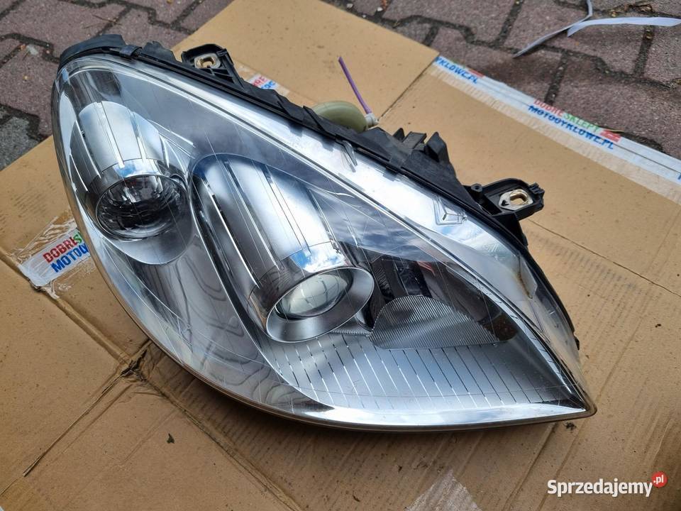 LAMPA PRAWA PRZEDNIA PRZÓD MERCEDES W169 W245