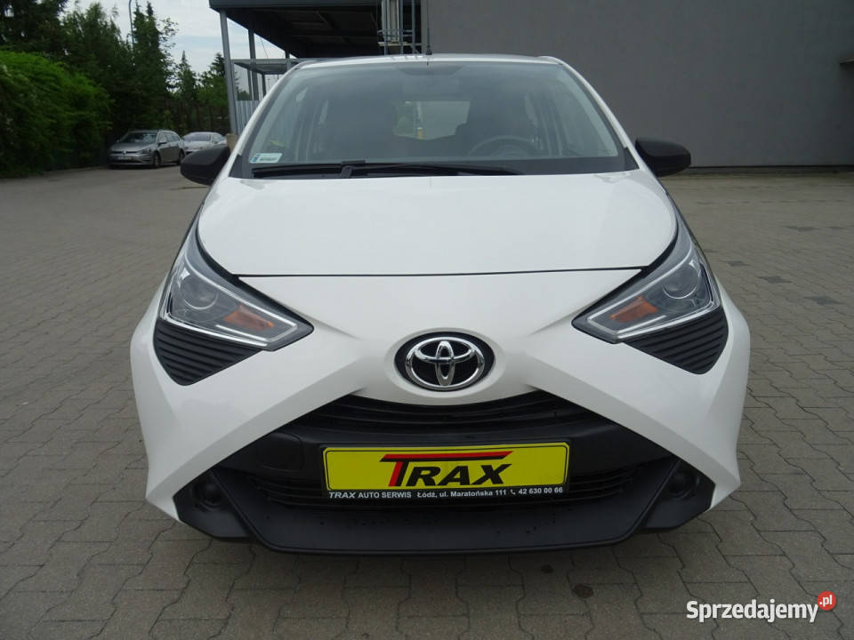 Toyota Aygo 10 72KrajowyNiski przebieg Zadbany Rok produkcji 2021 Łódź