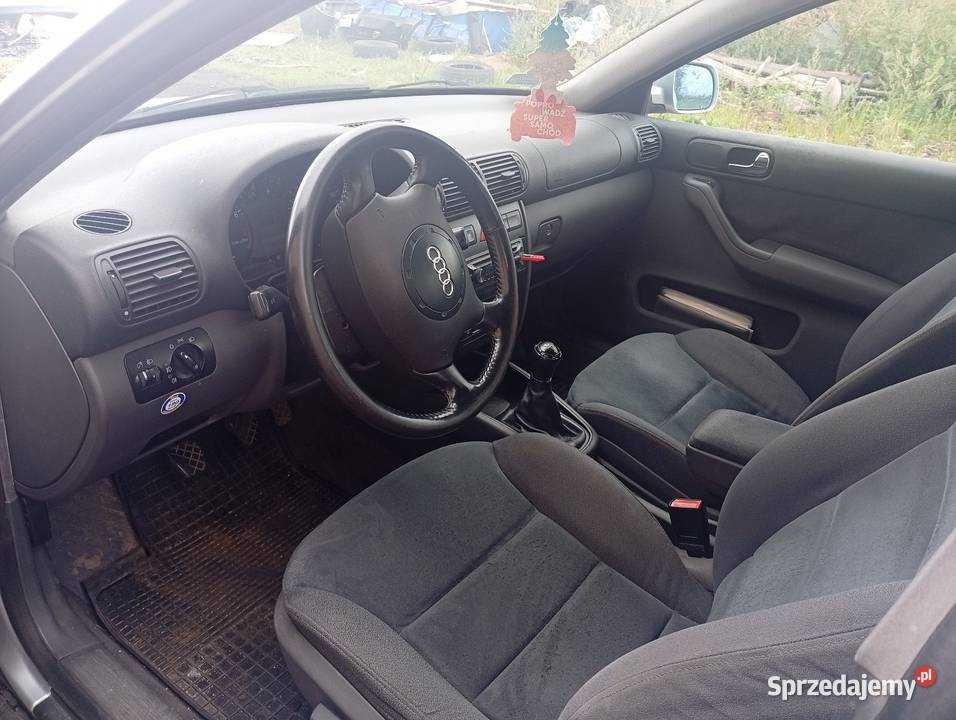 Audi A3 16 benzyna sprzedam