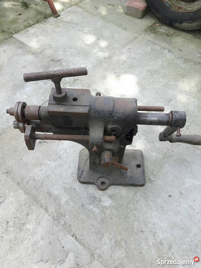 Żłobiarka do blachy