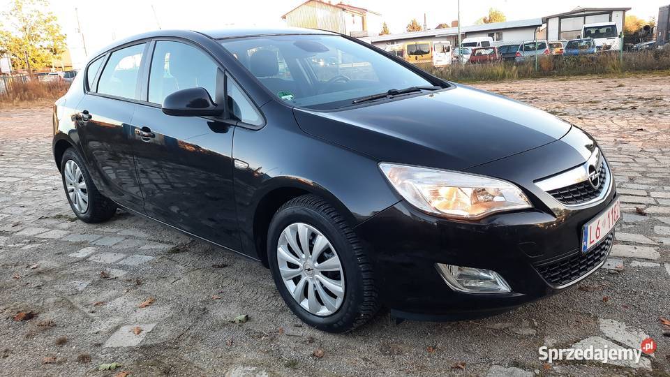 Opel Astra 14 16V Turbo benzyna 120 Klima CD Astra Kraśnik