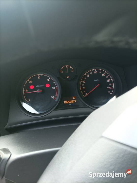 Opel Astra 17 disel CTDI przeb64800 1 Wolbrom