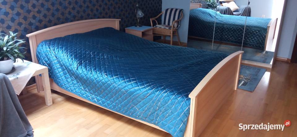 Sprzedam łóżko z materacem 140cm mazowieckie Michałów-Reginów