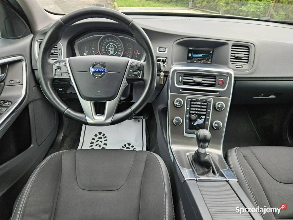 Volvo V60 20 diesel 5 cylindrów Nowy Dwumas łódzkie Opoczno