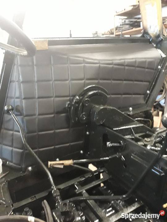 Tapicerka na błotniki Ursus 385 912 Zetor