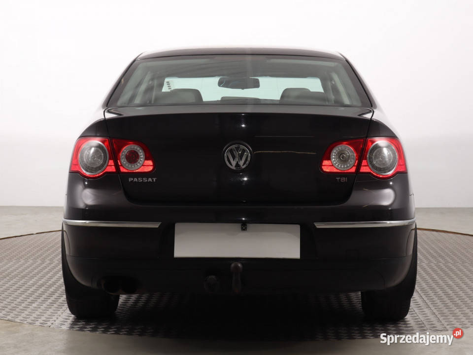 VW Passat 18 TSI Sedan / Limuzyna
