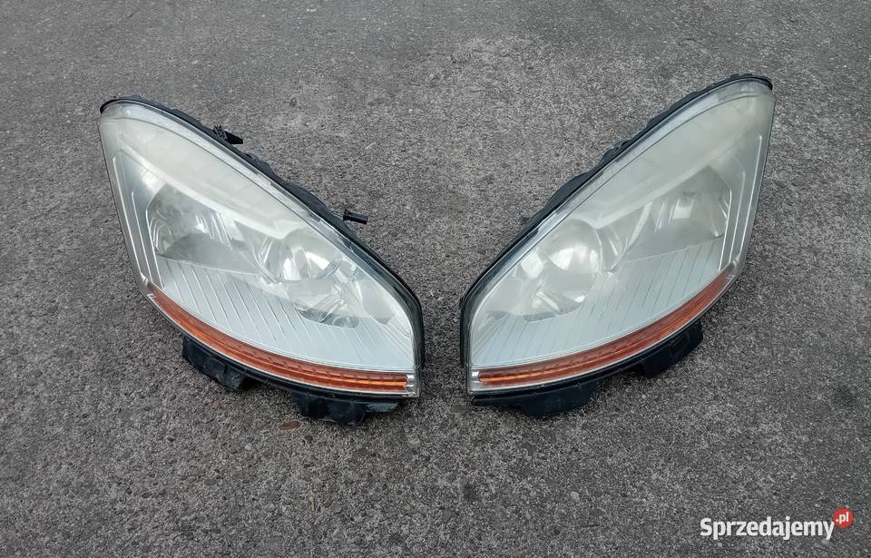 Citron C4 Picasso reflektory lampy przednie Przeźmierowo sprzedam