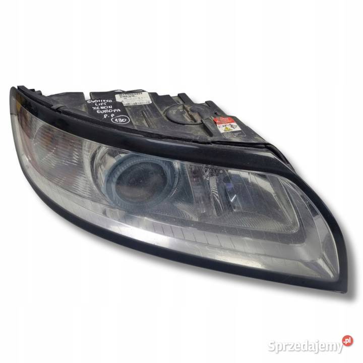 LAMPA PRAWA Volvo S40 II V50 LIFT PRZEDNIA prawy osobowe Rudka
