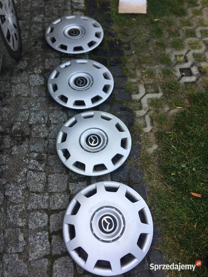 Kołpaki Mazda 16 stan Łódź sprzedam