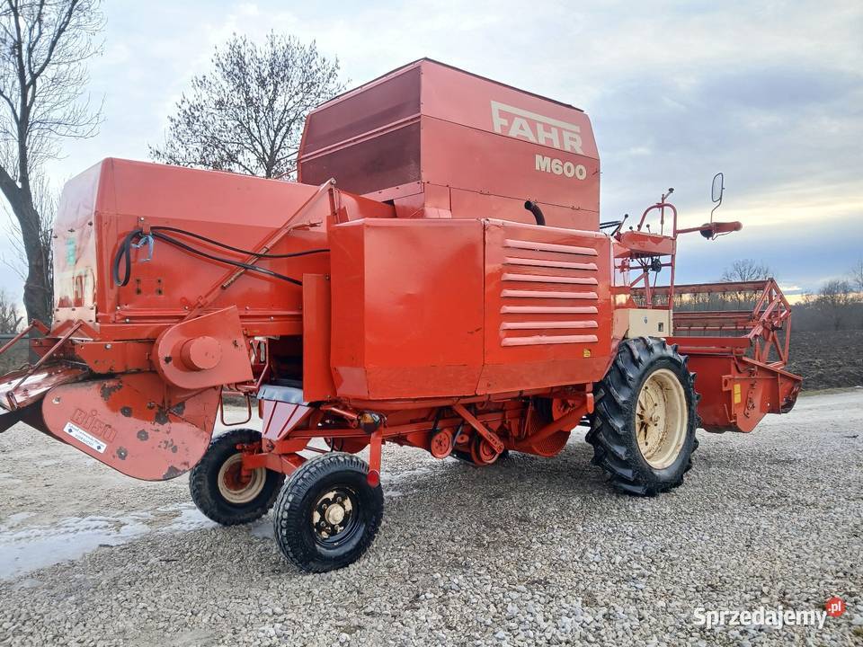 Kombajn fahr M600 z Niemiec Nowy Korczyn