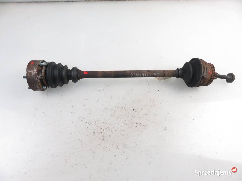 PÓŁOŚ PRAWA TYLNA VW PASSAT B5 FL 20 8V małopolskie