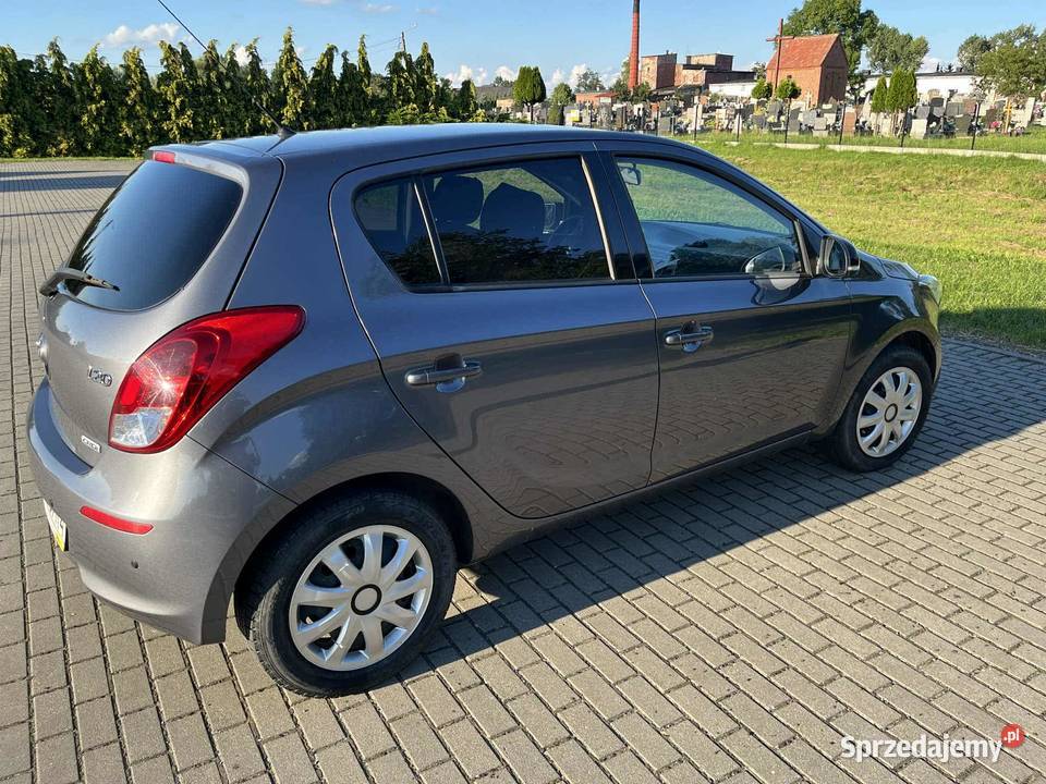 Hyundai i20 2014 r 11 crdi mały przebieg zadbany Tuchola