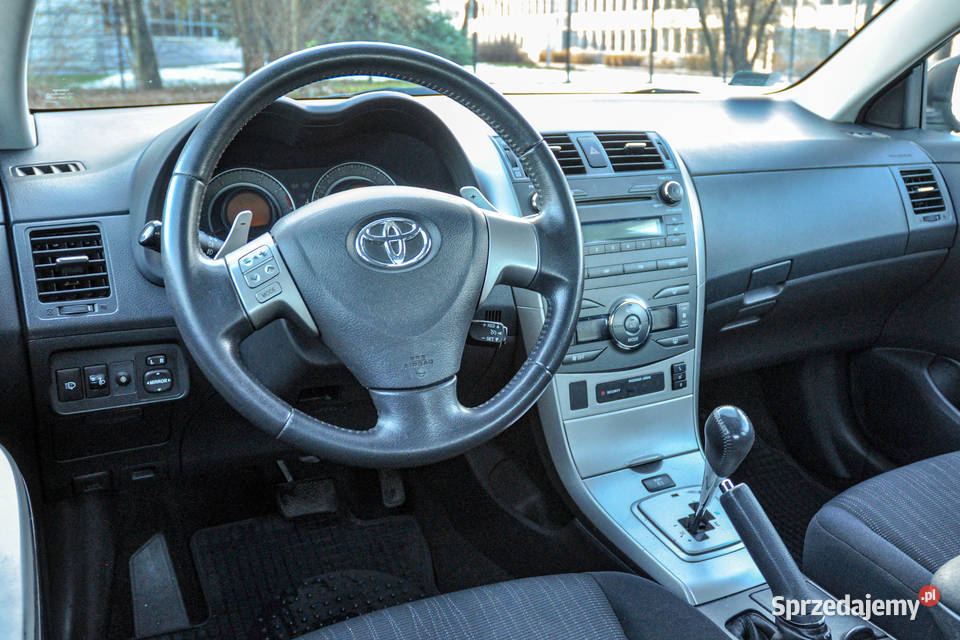 Toyota Corolla 16 Automat 186 Salon Bezwypadkowy automatyczna Wrocław