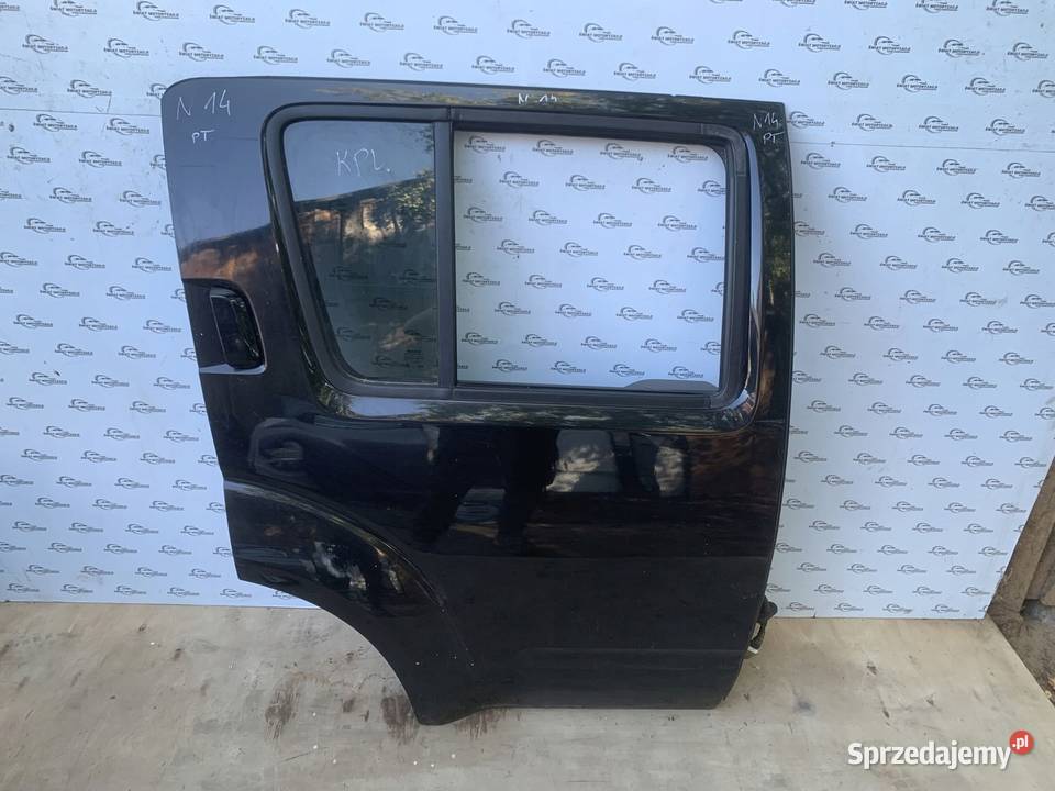 NISSAN PATHFINDER III R51 10r drzwi prawe tył Kielce