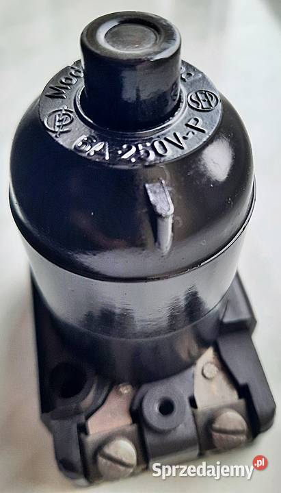 Bezpiecznik automatyczny 6 A 250 V z PRL Ostrów Wielkopolski