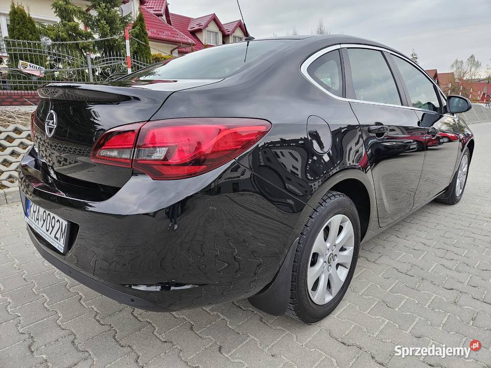 Opel Astra 2018 14 LPG 140 salon Polska I Rzeszów