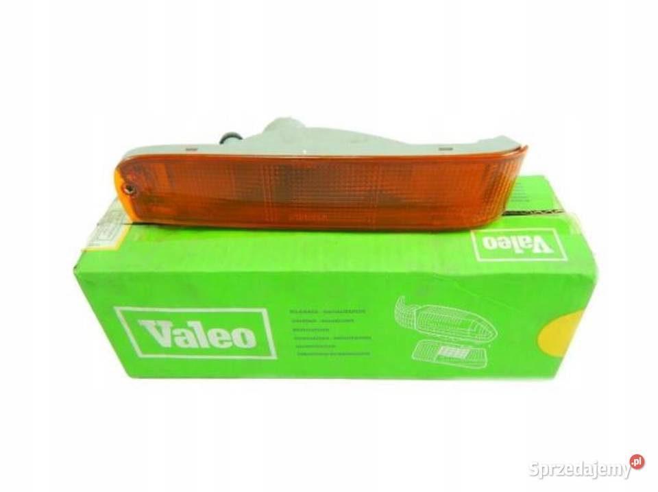 KIERUNKOWSKAZ PRAWY PRZÓD NISSAN SERENA 9201