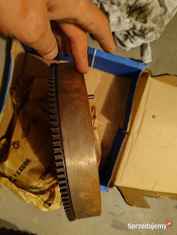 Koło dwumasowe Volvo 16 diesel 112 S60 V60 V40 Rok produkcji 2012 Układ napędowy sprzedam