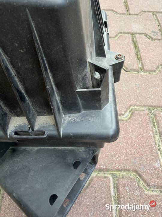 Obudowa filtra powietrza volvo b8444s Motoryzacja Chełm