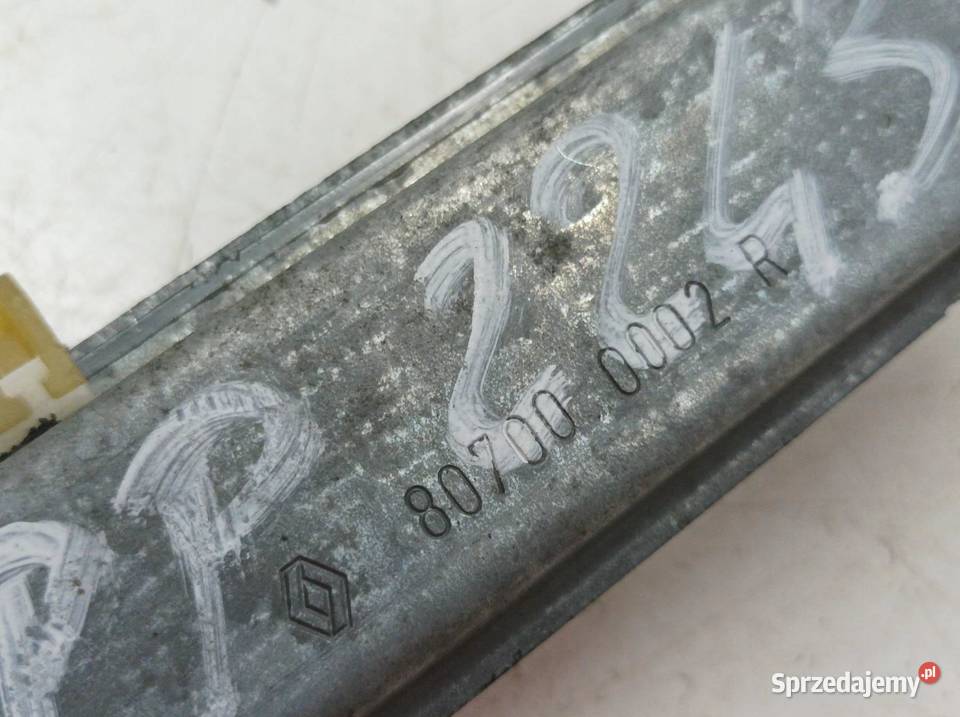 MECHANIZM SZYBY PRAWY PRZÓD 807000002R Rok produkcji 2011 Mechanizmy opuszczania szyb