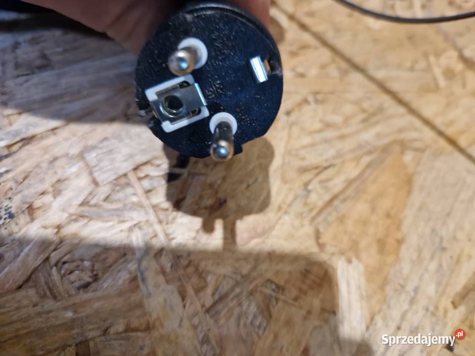 Przedłużacz z uziemieniem 10 m czarny bez