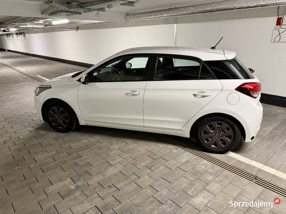 Hyundai i20 prywatnie zadbany i doinwestowany i20 Samochody osobowe Warszawa