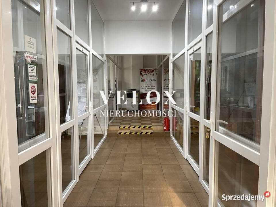 Gotowy budynek biurowomagazynowy centrum 1035m2 Gryfice