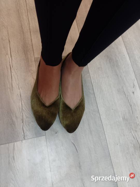4142 Zielone welurowe baleriny wieczorowe NOWE tkanina małopolskie Kraków