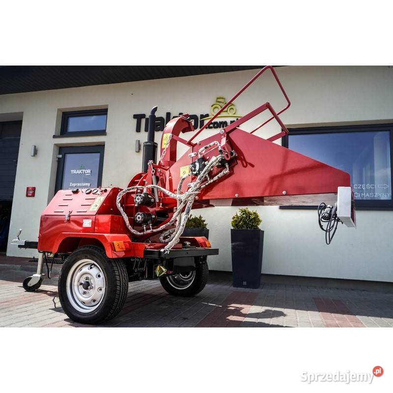 Rębak spalinowy 4Farmer DWC22 HD 22 do 15 2026
