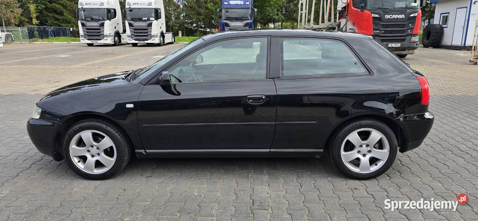 AUDI A3 16MPi LIFCIE KLIMATRONICSPRAWNY MOŻLIWA 1600cm3