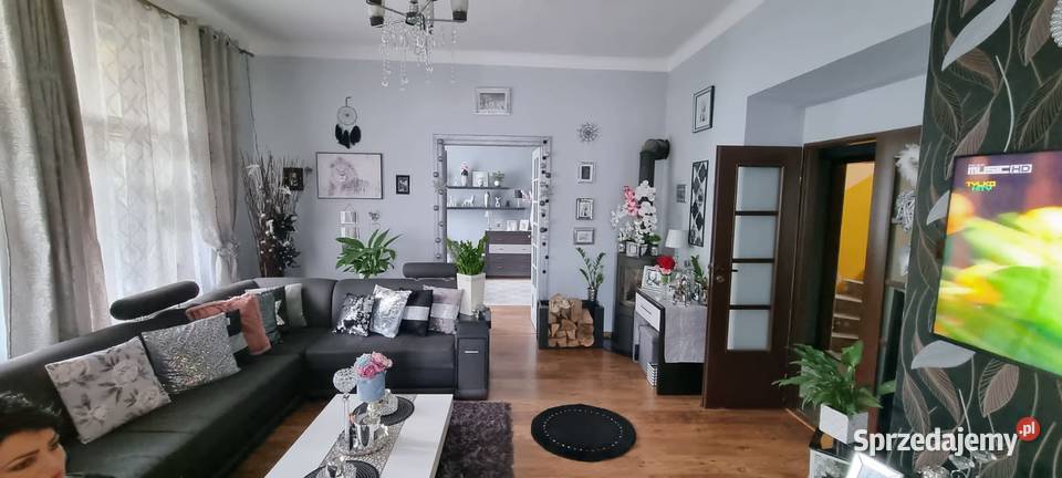 Osiedle Oficerskie Sowińskiego dom o pow 270m2 asfalt Kraków sprzedam