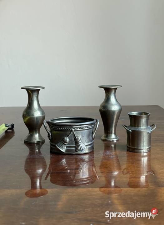 Zestaw metalowych przedmiotów małopolskie