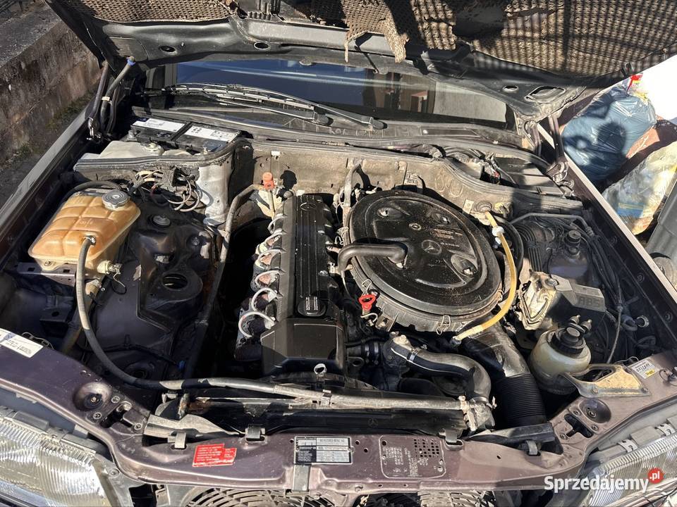 Mercedes SE300 radio