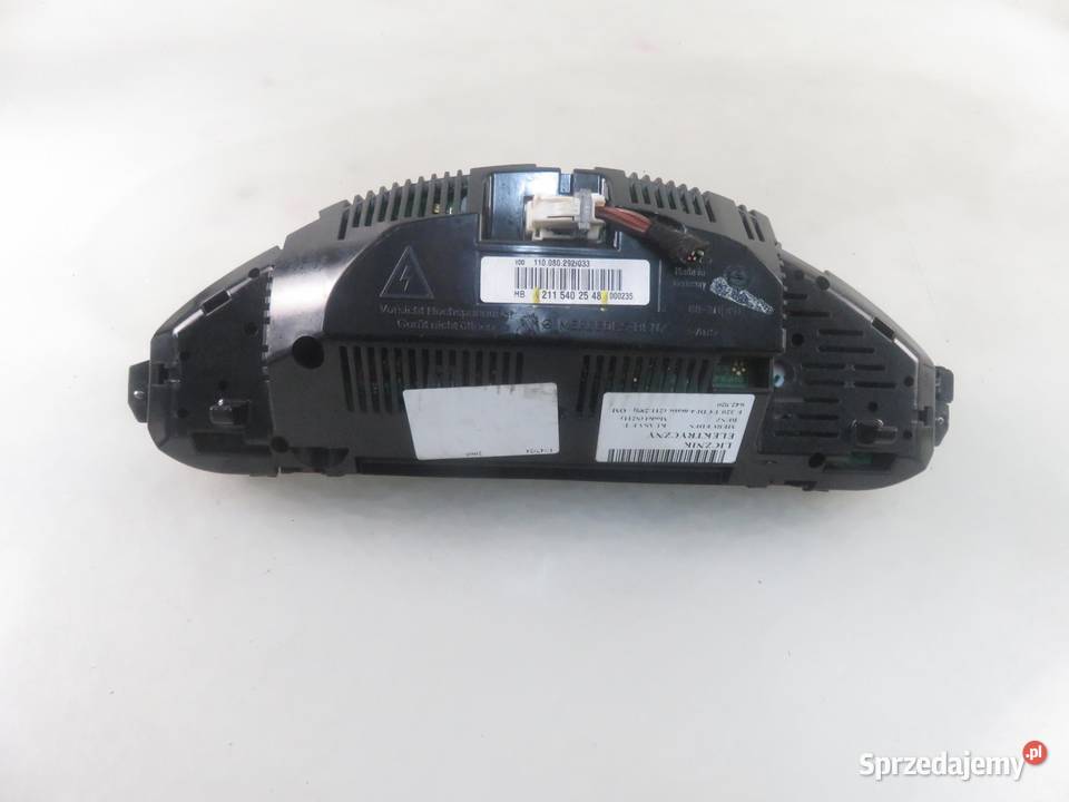 LICZNIK MERCEDES 211 E 320 T CDI 2115402548 Części samochodowe małopolskie