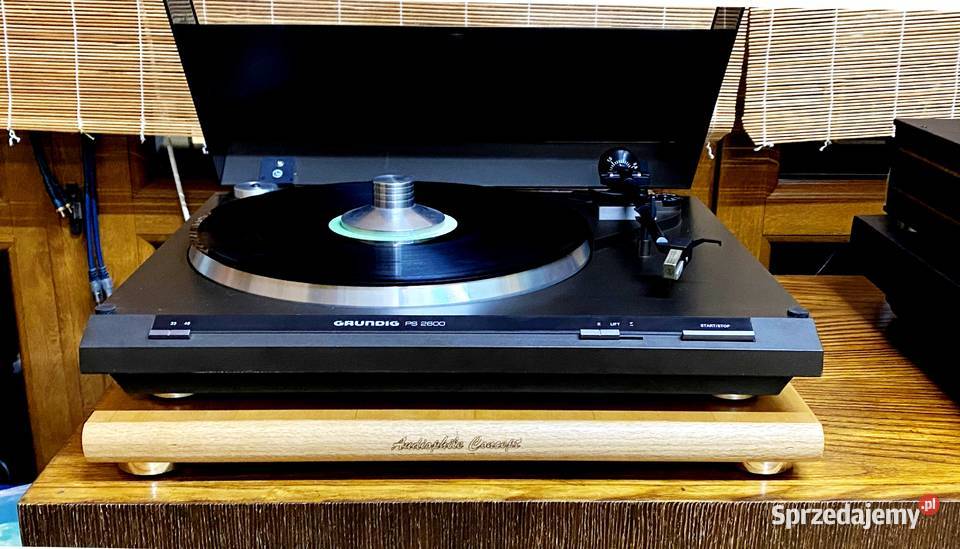 GRAMOFON GRUNDIG 2600 dolnośląskie Jelenia Góra