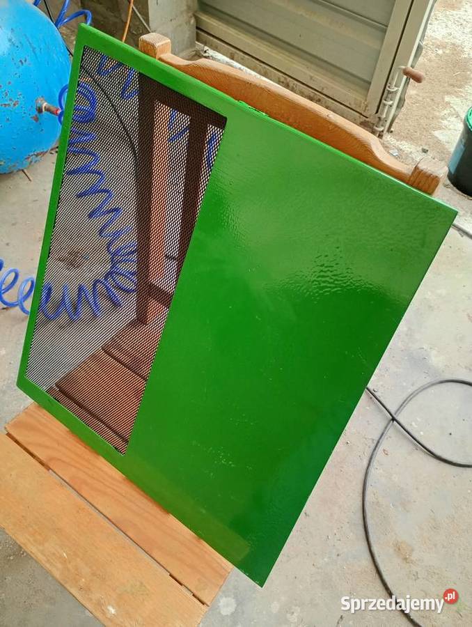 Boczek maski grill John Deere 6000