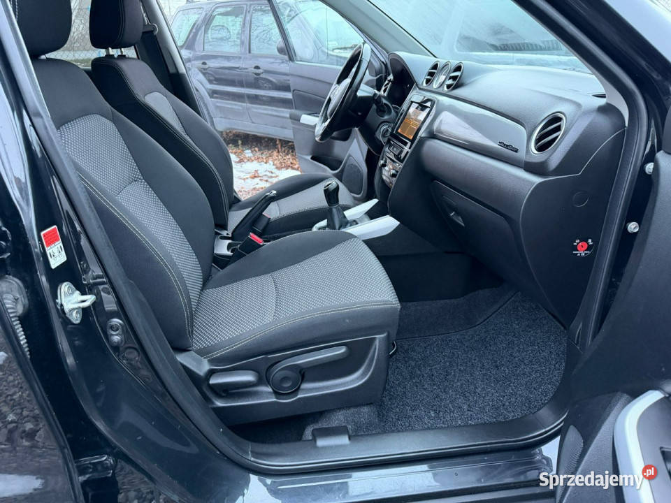 Suzuki Vitara 16 4X4 allgrip radar kamera LED II sprzedam