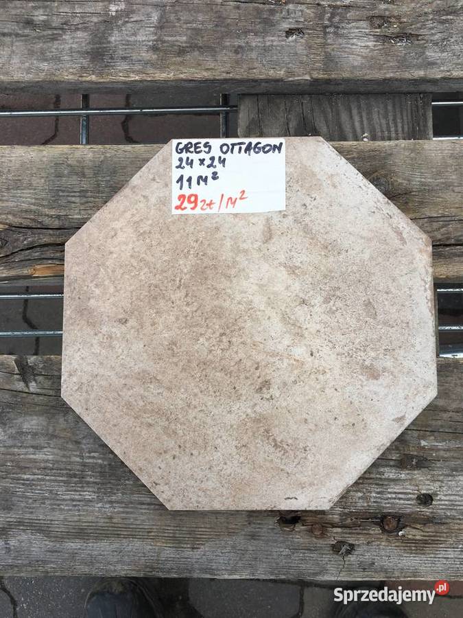 Gres płytka podłogowa ottagona mat 24x24 firmy Reguły