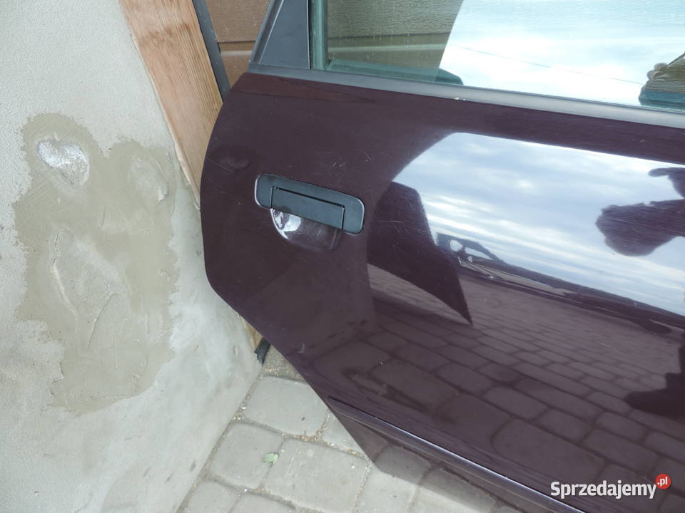 AUDI A4 B5 SEDAN DRZWI PRAWY TYŁ LY3K Nowy Sącz sprzedam