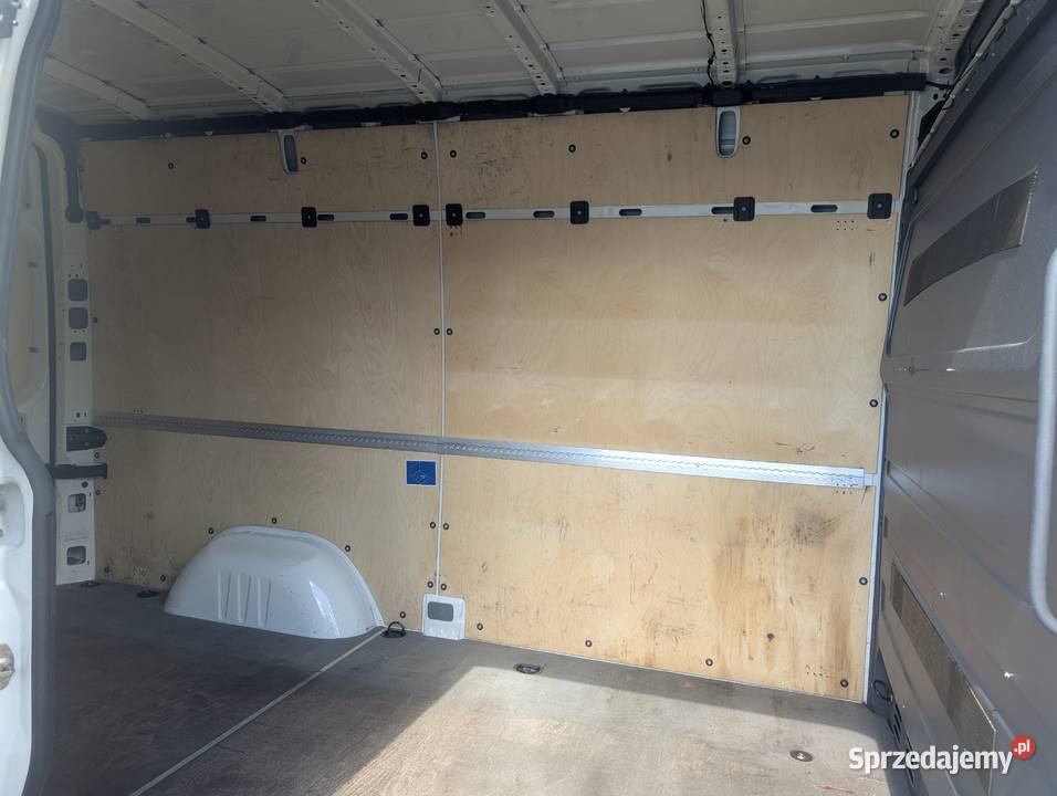 VW Crafter 20 TDI 163 35 t hak bogate Volkswagen mazowieckie Góra Kalwaria