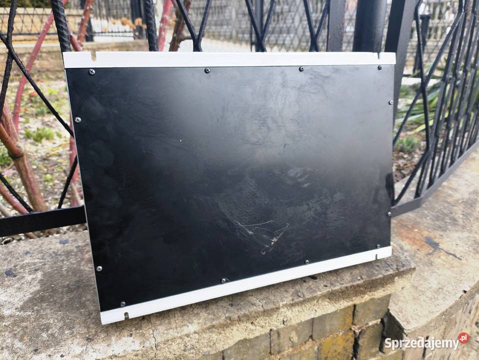 Wzmacniacz samochodowy 1 kanałowy monoblok sprzedam