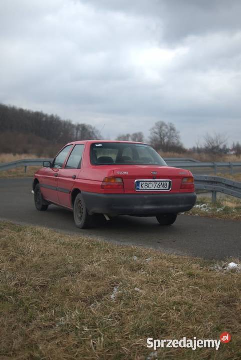 Ford escort sedan mk6 mk7 Bochnia