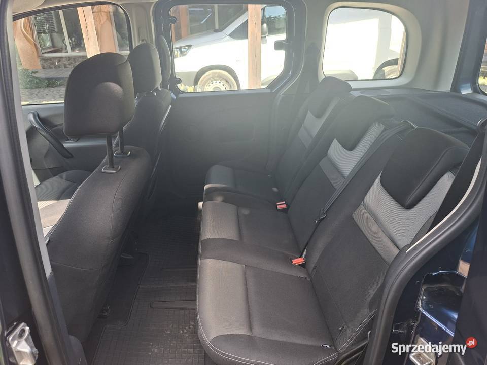 Renault kangoo 2018r Daszewice