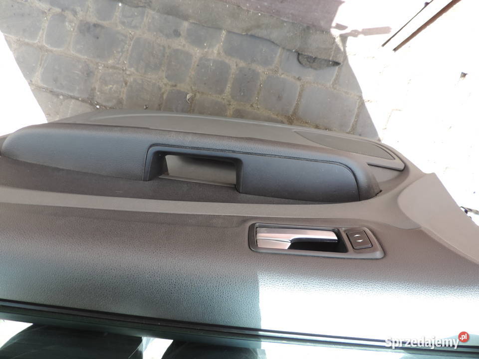 FORD FOCUS MK2 HB DRZWI PRAWY PRZÓD KOLOR F3 Nowy Sącz