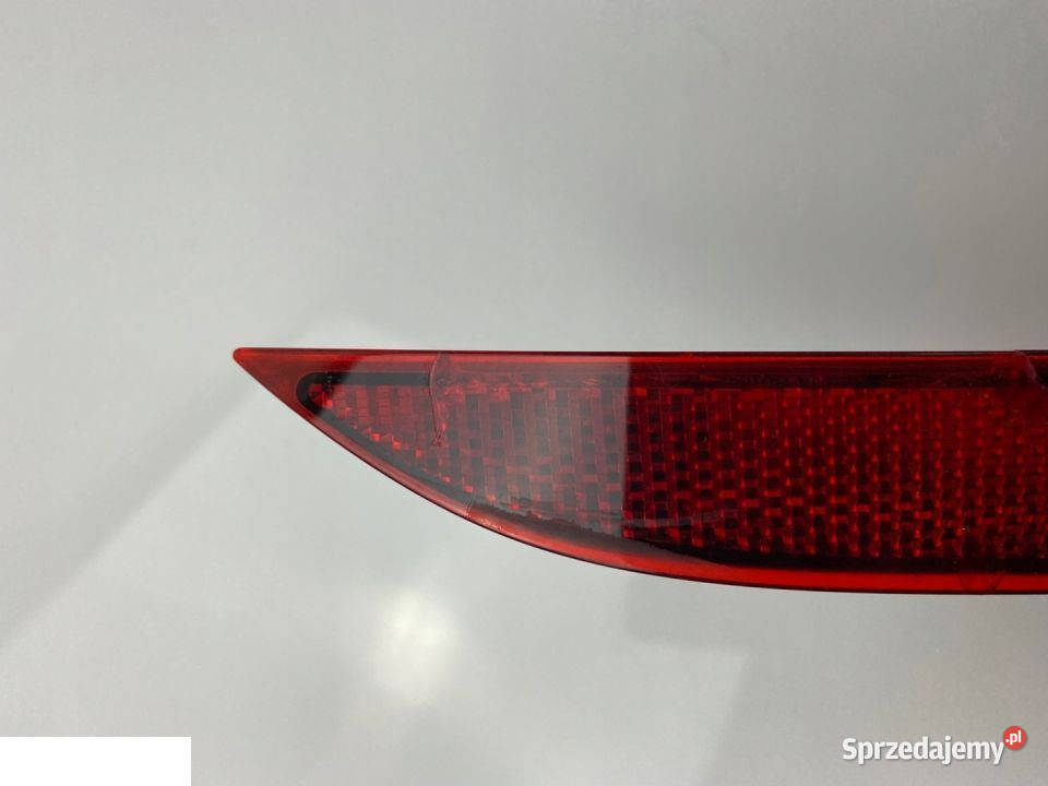 VOLVO XC60 II LAMPA ODBLASKOWA ODBLASK PRAWY Kozubszczyzna