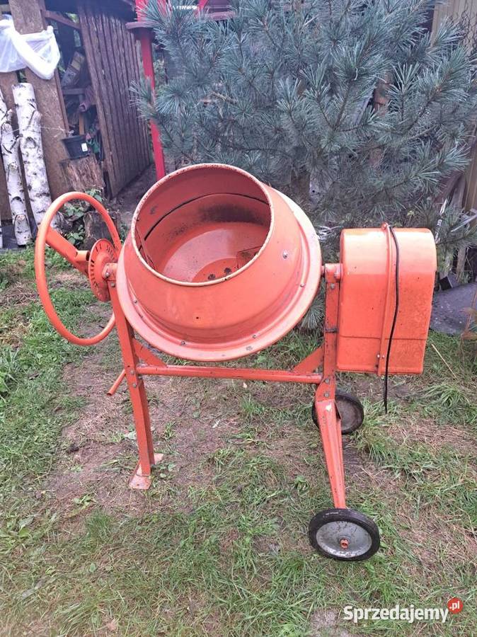 Betoniarka 120 l 230V Żuraw